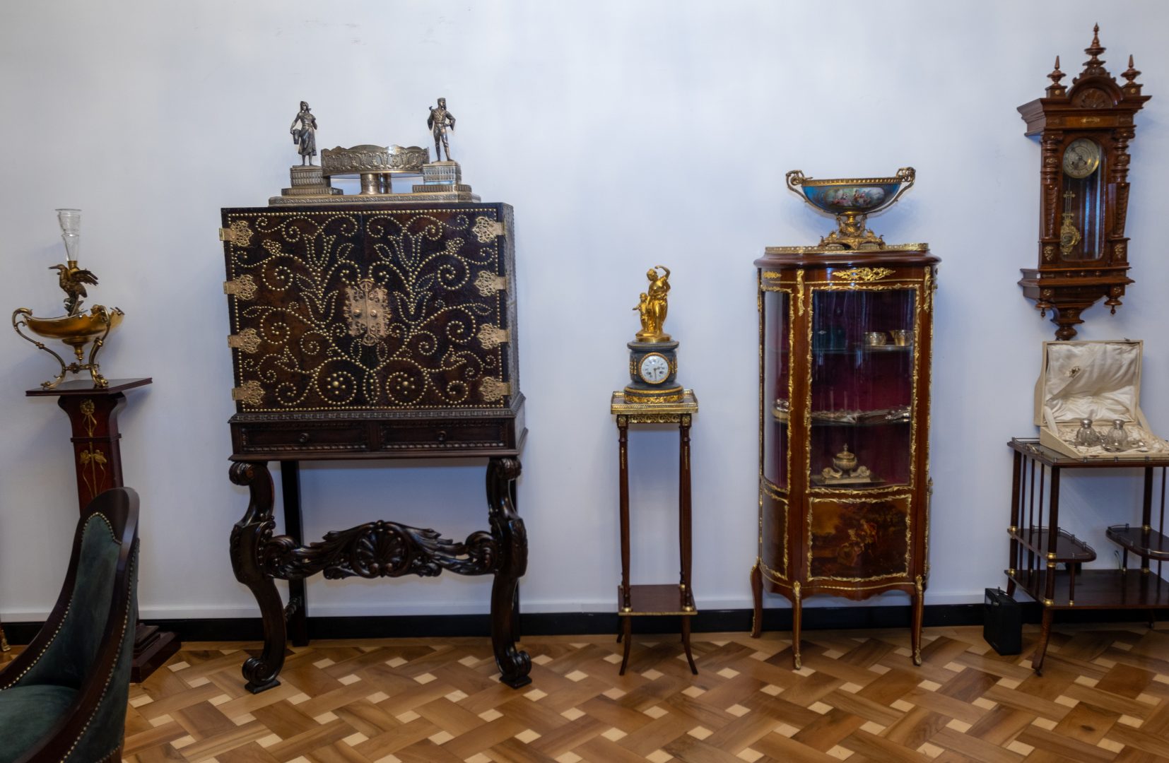 Art. History. Experience. – Descoperă camera secretă a poker room-ului privat din București